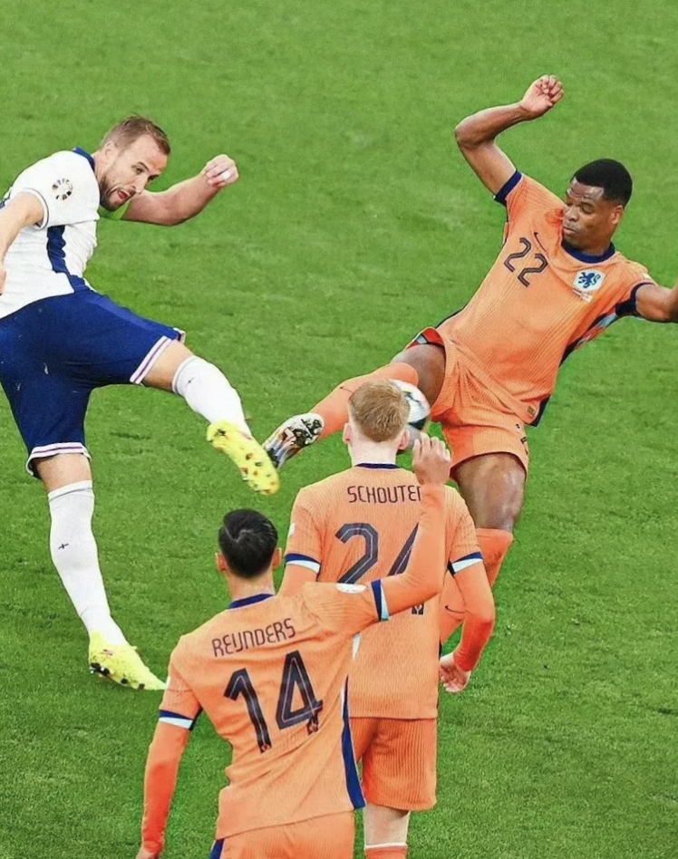 英格兰小组赛惨淡表现,备战淘汰赛 英格兰小组赛惨淡表现,备战淘汰赛