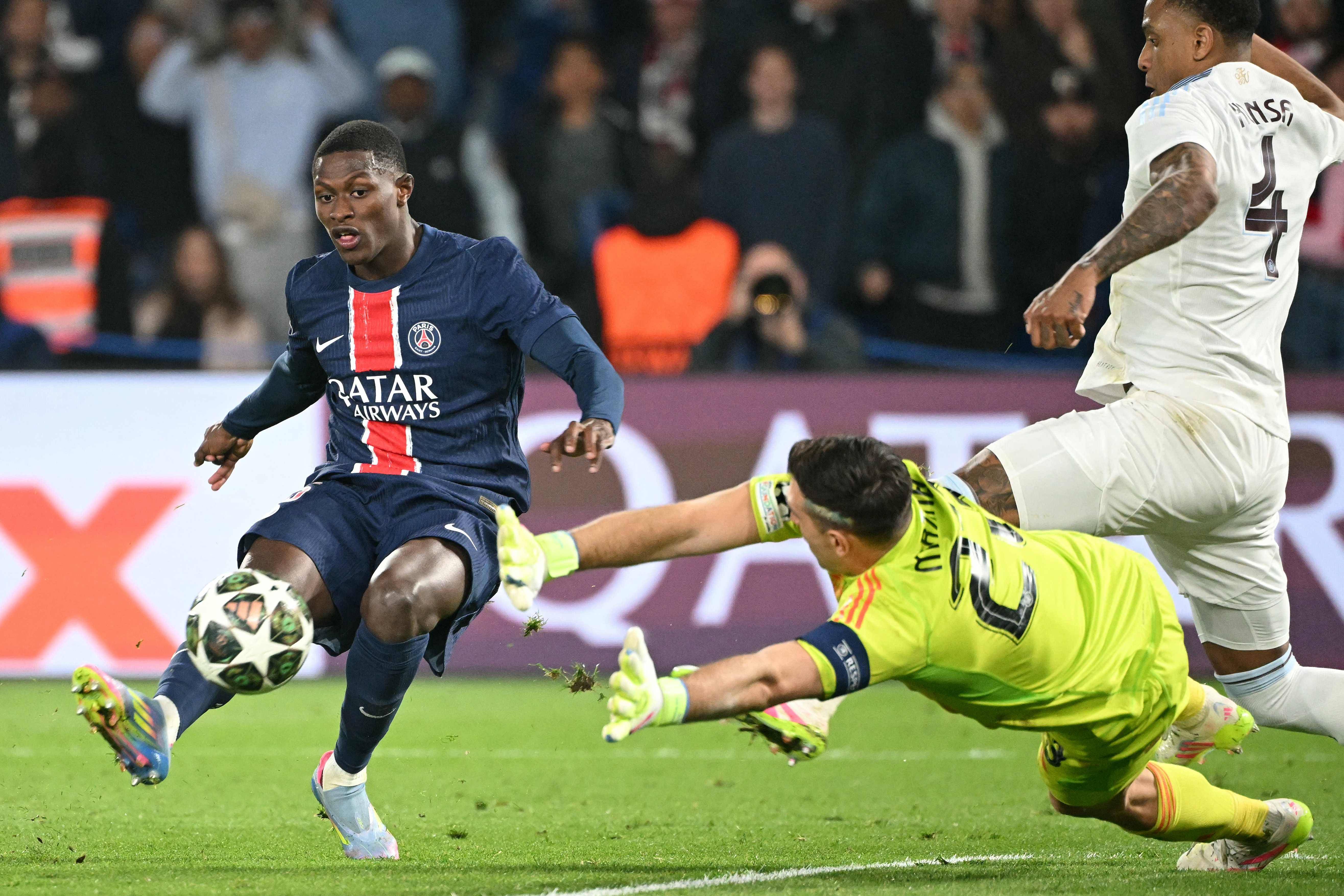 巴萨险胜晋级，到达下一轮比赛